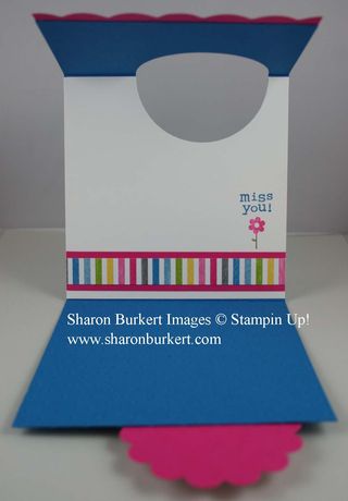 Rain or shine tri-foldopen